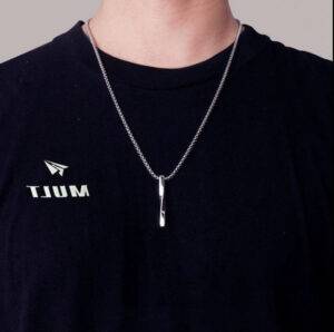 Alternative view of Twisted Bar Silver