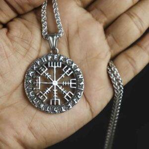 Alternative view of Helm Of Awe