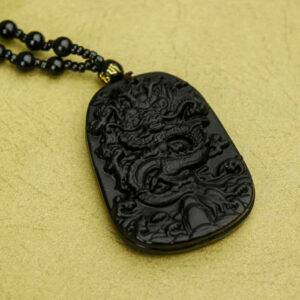 Alternative view of Dragon Diety Amulet