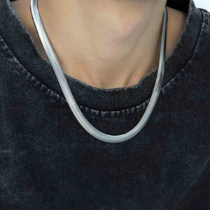 Plain Snake Necklace